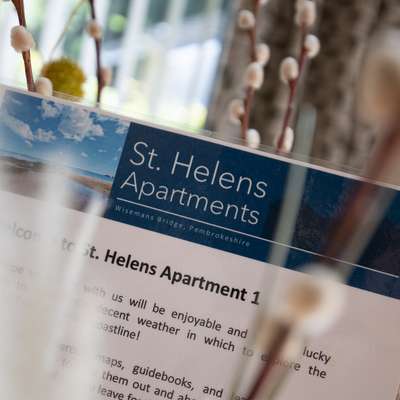 St Helens Apartment 1 - Short Walk to Beach