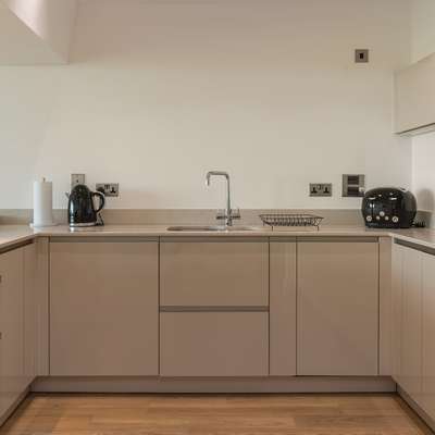 Apartment 10 Waterstone House - Luxury Apartment with Sea Views