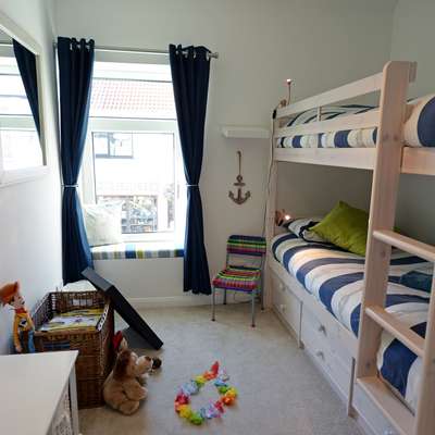 Gone to the Beach - Sea Views, Direct Beach Access