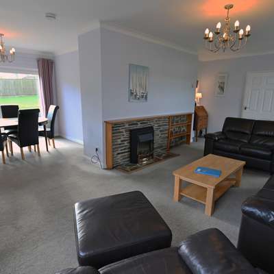 Glan Heulog - Near to Beach, Pet Friendly