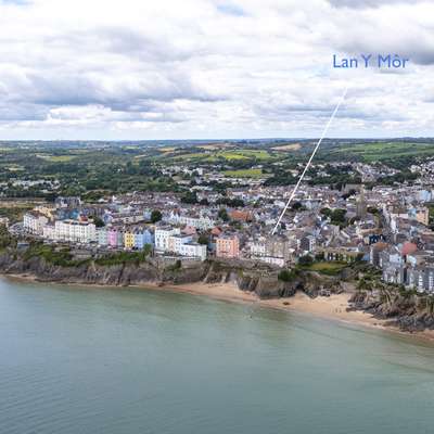 Lan Y Mor - Close to Town and Beach