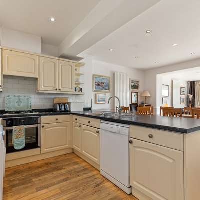 Kilmore - Beach Front House, Direct Beach Access, Spectacular Sea Views