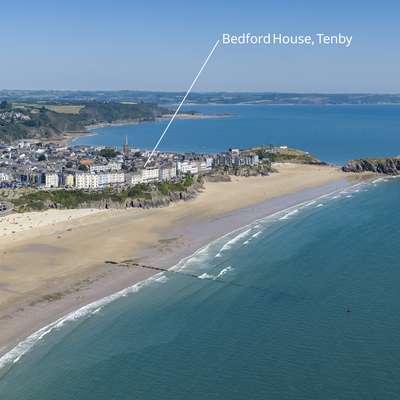 2 Bedford House - Close to Town and Seafront