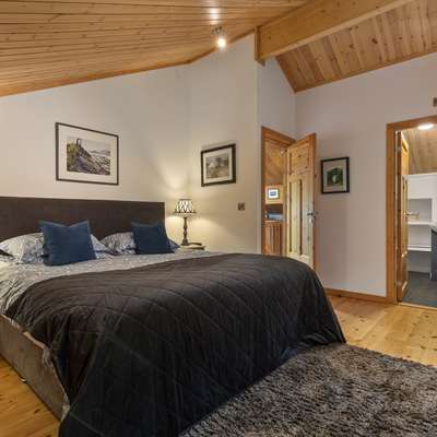 The Bluebell - Luxury Lodge with Hot Tub