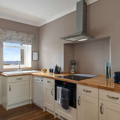 Caldey Island View - Sea Views and Log Burner - Sea Views, Log Burner, Dog Friendly