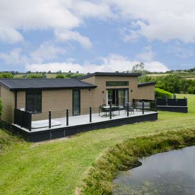 The Duck Pond - Countryside, Waterside Views