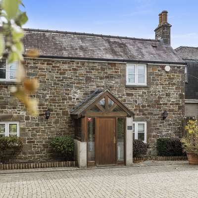 Coedrath Cottage - Beautiful Cottage, Near Beach