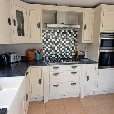 Priory Cottage - Luxury Cottage, Near to Beach - Kitchen3