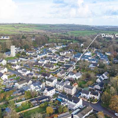 Daisy Cottage - St Florence, Parking,