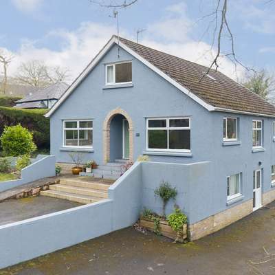 Fern Hill - Close to village and beach