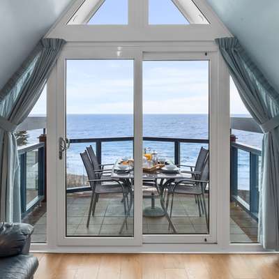 Schooner House - Schooner House - Panoramic Sea Views and Parking