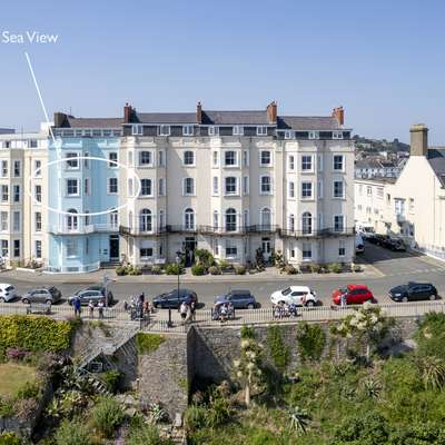 Tenby Sea View - Heart of Tenby, elevated sea views