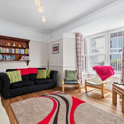 Penlan - Tenby, close to town and beaches