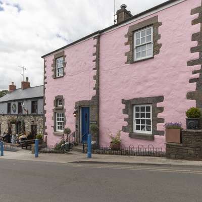 The Old Cottage - Central Location, Near the Beach