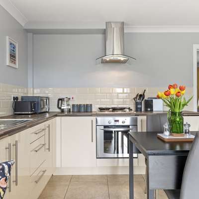 The Willows - Cosy Retreat, Close to Village and Beach