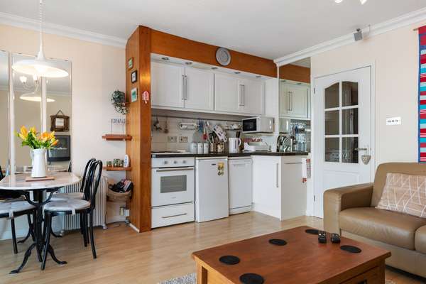 On The Beach - Direct Beach Access, Spectacular Sea Views