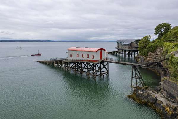 Tenby Studio Apartment - Close to Beach and Town Centre