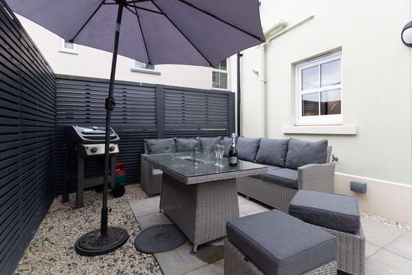 Cottage Mews - Cottage Mews Seaside Cottage, Sea Views