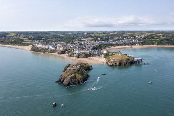 1 Belmont - Town Centre, Close to beach & shops