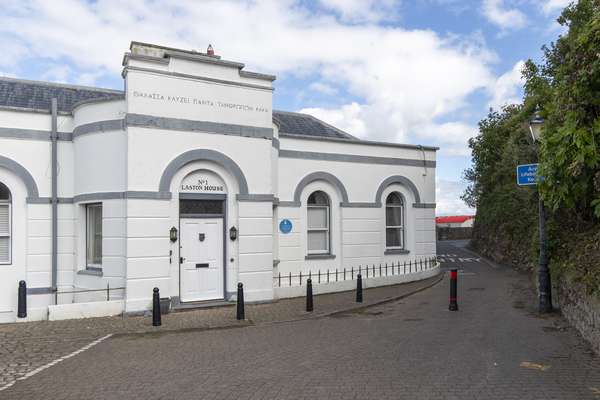 Laston House - Tenby Harbour, Sea Views