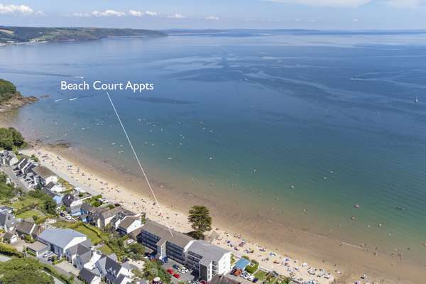 33 Beach Court - Direct Beach Access, Sea Views