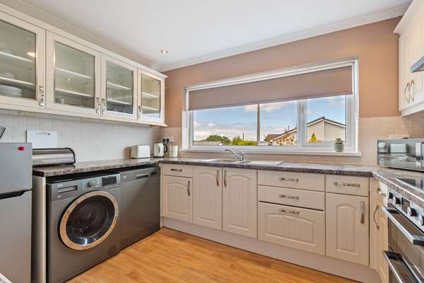 Sea Charm - Lovely Bungalow, Near Beach and Village