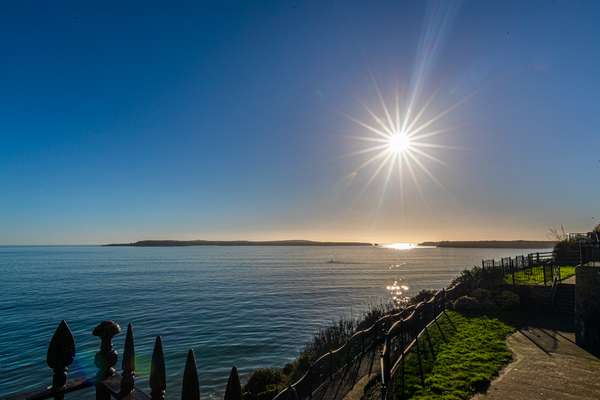 Top Sail Apartment - Top Sail - Beautiful Apartment, Minutes Walk to Beach and Town Centre