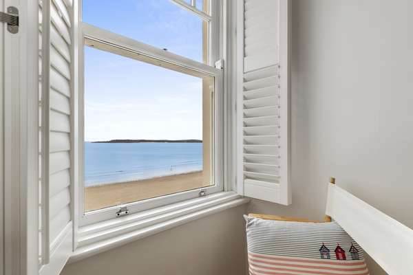 St Catherines View - Heart of Tenby Sea Views