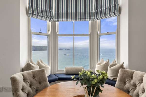 Royal Victoria Court 7 - Tenby Harbour, Sea Views