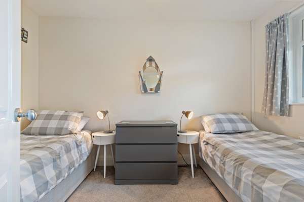 Ballyroan - Peaceful, Dog Friendly Cottage