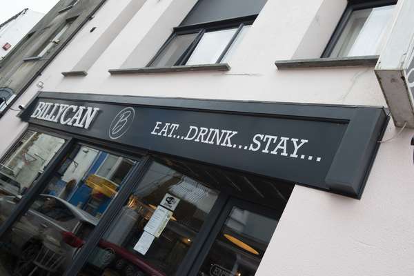 Billycan Penthouse - Tenby town, close to beaches and shops