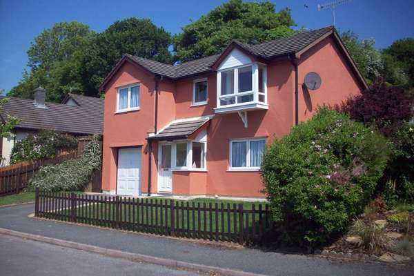Oaklands - Lovely Cottage, Walk to Beach