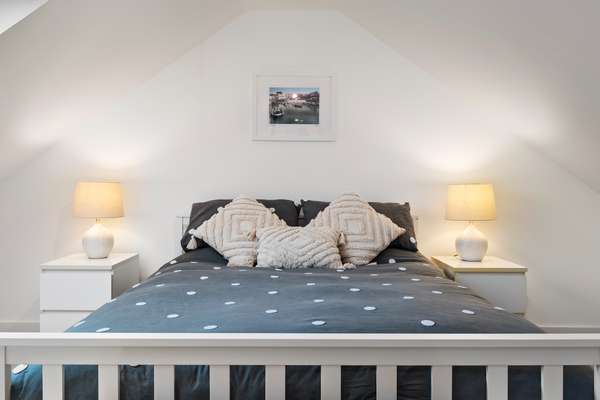 Kittiwake - Short walk to village and beach