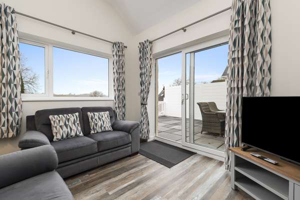 Fern Cottage - Peaceful, Dog Friendly Cottage