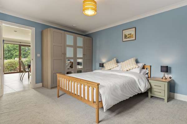 The Willows - Cosy Retreat, Close to Village and Beach